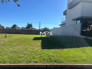 Terreno à venda no Residencial Villa D’Áquila em Piracicaba