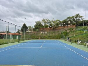 Terreno à venda em Rio das Pedras, Recanto Universitário, com 1004.5 m²