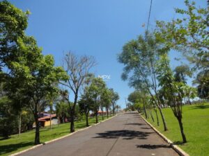 Terreno à venda no Condomínio Colinas de Piracicaba em Piracicaba