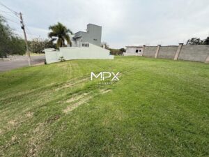 Terreno à venda no Residencial São Luiz em Piracicaba — 348 m²