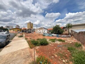 Terreno à venda em Piracicaba, Vila Independência, com 349.8 m²