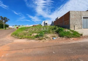 Terreno à venda em Campestre, Piracicaba — 435 m²