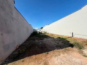 Terreno à venda no bairro Água Branca em Piracicaba