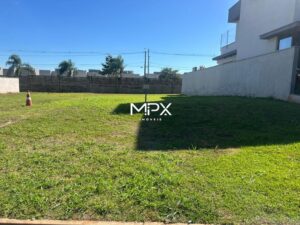 Terreno à venda no Residencial Villa D’Áquila em Piracicaba