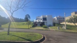Terreno à venda em Piracicaba, Santa Rosa, com 303.76 m², Residencial Villa D áquila