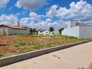 Terreno à venda em Piracicaba, Água Branca, com 399 m²