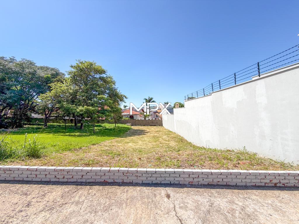 Terreno à venda no bairro Dois Córregos em Piracicaba