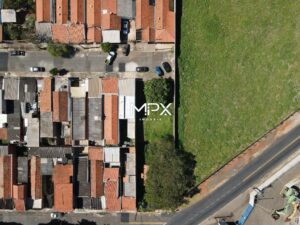Terreno à venda no bairro Pompéia em Piracicaba — 350 m²