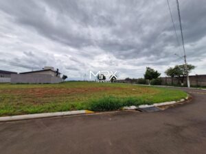 Terreno à venda no Residencial Novo Campestre em Piracicaba — 345 m²