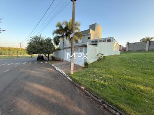 Terreno à venda no Residencial São Luiz em Piracicaba — 348 m²