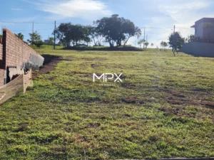 Terreno à venda no Condomínio Terras de Ártemis em Piracicaba — 547 m²
