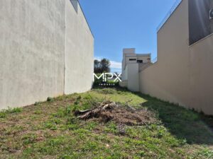 Terreno à venda no bairro Água Branca em Piracicaba.