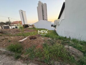 Terreno à venda em Piracicaba, Castelinho, com 180.01 m²