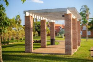 Terreno à venda em Piracicaba, Dois Córregos, com 382 m², Residencial Moinho Vermelho