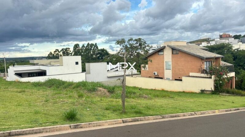 Terreno à venda no Condomínio Soleil em Piracicaba — 260 m²