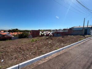 Terreno à venda no bairro Parque Residencial Monte Rey em Piracicaba — 150 m² — Cód. MPX-TE3226