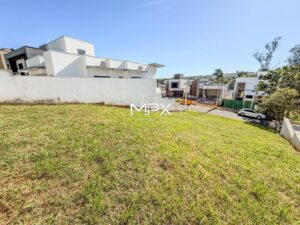 Terreno à venda no Condomínio Villa Bela Vista em Piracicaba