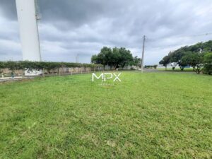 Terreno à venda no Residencial Fazenda Pinheirinho em Rio das Pedras — 300 m²