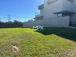 Terreno à venda no Residencial Villa D’Áquila em Piracicaba