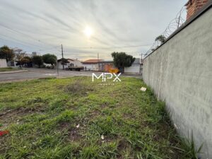 Terreno à venda no Residencial São Luiz em Piracicaba — 258 m²