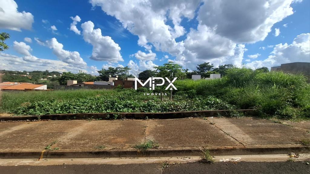 Terreno à venda no Residencial Bertolucci em Piracicaba
