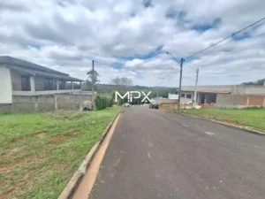 Terreno à venda no Condomínio Residencial Morada dos Pássaros em Rio das Pedras