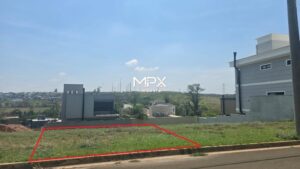 Terreno à venda em Piracicaba, Santa Rosa, com 311 m², Condomínio Villa Bela Vista