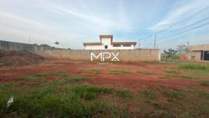 Terreno à venda no bairro Jardim São Francisco em Piracicaba — 300 m² — Cód. MPX-TE3265