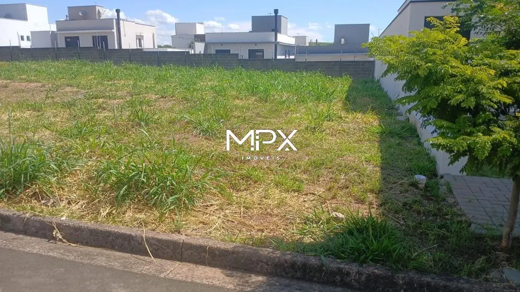 Terreno à venda no Canadá Residencial em Piracicaba