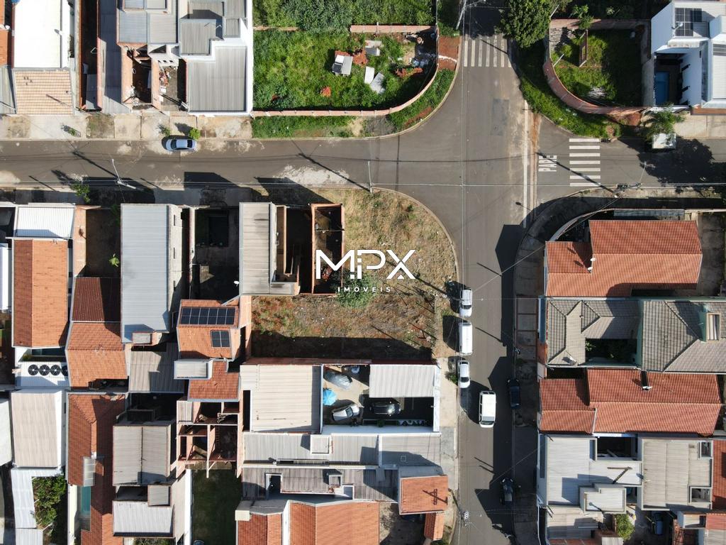 Terreno à venda no bairro Água Branca em Piracicaba — 238 m²