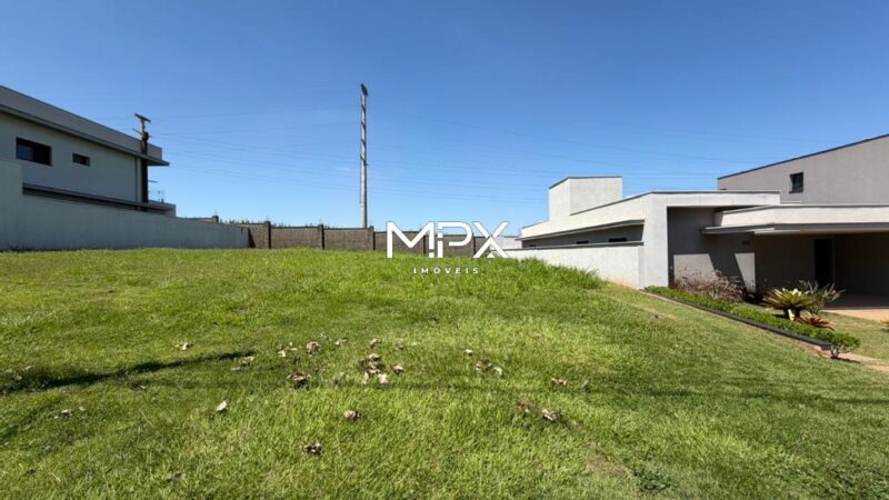 Terreno à venda no Condomínio Villa Bela Vista em Piracicaba