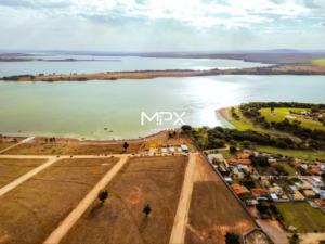 Terreno à venda em Anhembi, Santa Maria, com 1000 m², Condomínio Reserva Ondas Grandes II