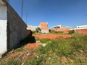 Terreno à venda em Piracicaba, Campestre, com 208 m²