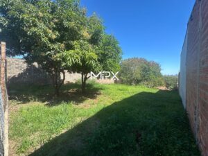Terreno à venda no bairro Pompéia em Piracicaba — 350 m²