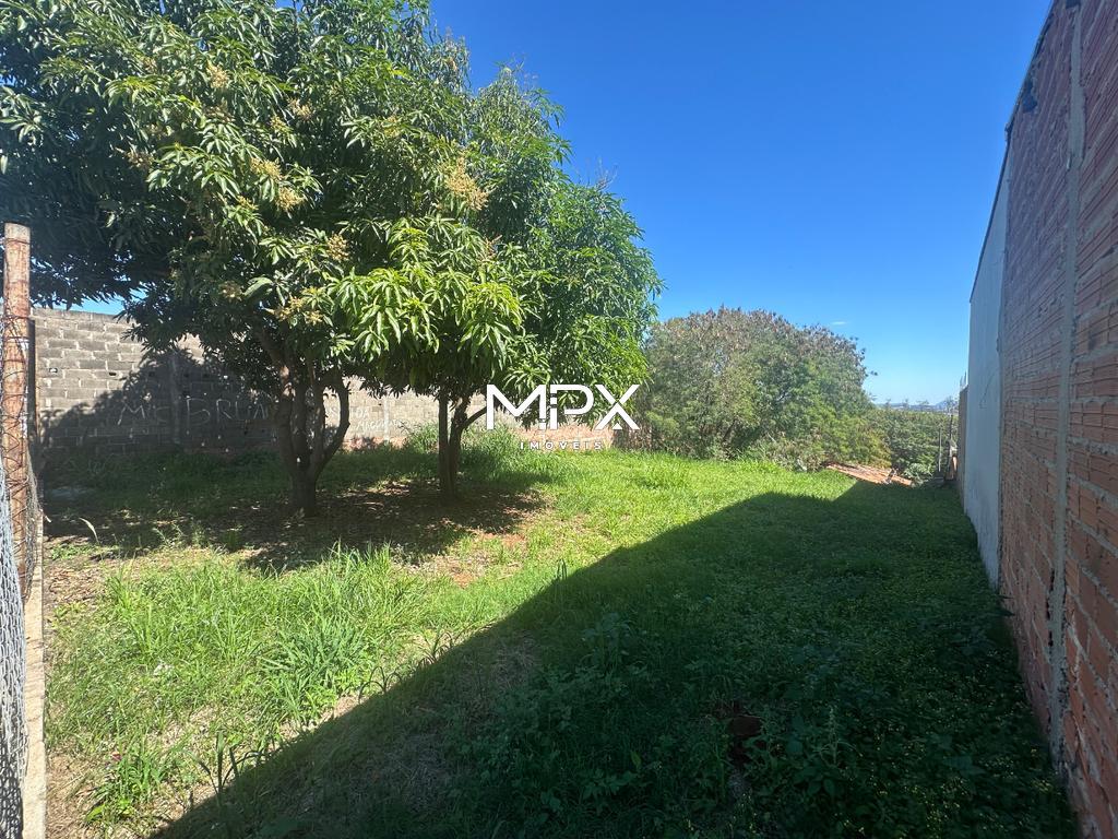 Terreno à venda no bairro Pompéia em Piracicaba — 350 m²
