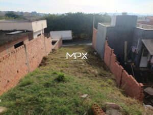 Terreno à venda no bairro Santa Terezinha em Piracicaba