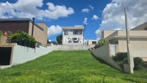Terreno à venda no Condomínio Villa Bela Vista em Piracicaba