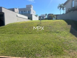 Terreno à venda no Residencial Villa D’Áquila em Piracicaba