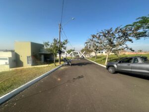 Terreno à venda no Condomínio Residencial Terra das Águas em São Pedro.