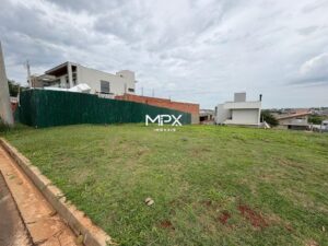 Terreno à venda em Piracicaba, Santa Rosa, com 308 m², Condomínio Villa Bela Vista