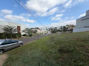 Terreno à venda no Condomínio Residencial Villa D’Áquila em Piracicaba