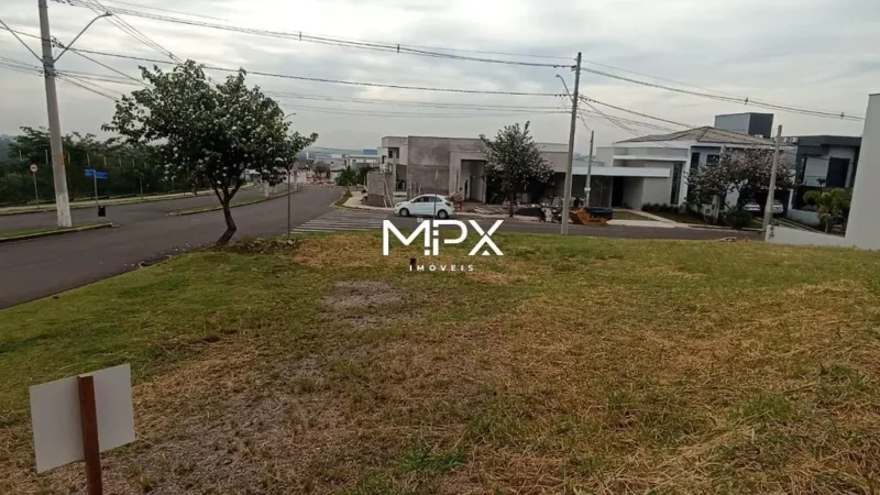 Terreno à venda no Condomínio Soleil Piracicaba em Piracicaba — 377 m²