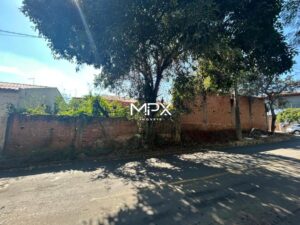 Terreno à venda no bairro Jardim Alvorada em Piracicaba