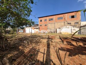 Terreno à venda e para alugar no bairro Piracicamirim em Piracicaba