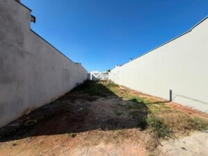 Terreno à venda no bairro Água Branca em Piracicaba