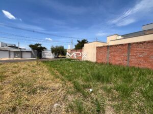 Terreno à venda no bairro Água Branca em Piracicaba — 175 m² — Cód. MPX-TE3058