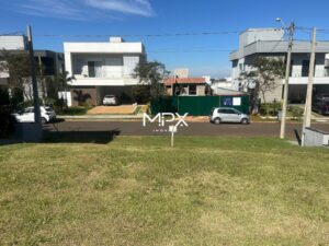 Terreno à venda no Residencial Villa D’Áquila em Piracicaba