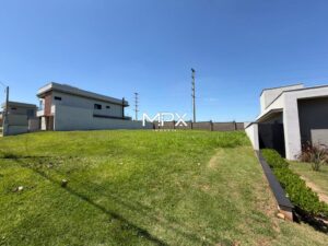 Terreno à venda no Condomínio Villa Bela Vista em Piracicaba