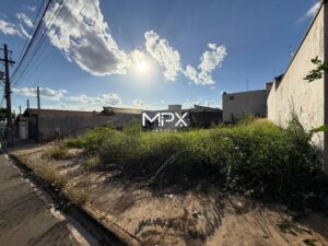 Terreno à venda no bairro Pompeia em Piracicaba — 175 m²