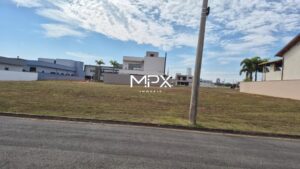 Terreno à venda no Condomínio Terras de Ártemis em Piracicaba — 525 m²